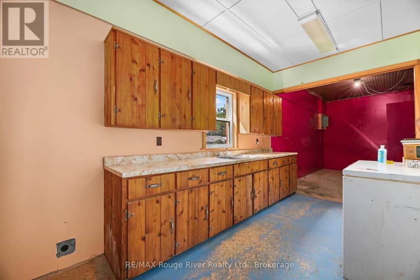 2407 Indian River Line — photo 17 of 31
