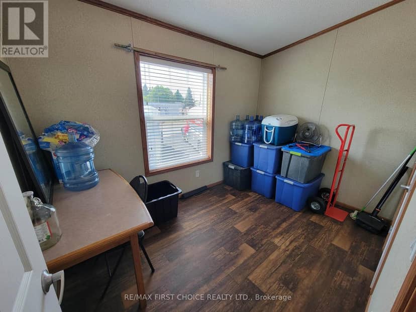 75 Coral Street, Emo, photo 6