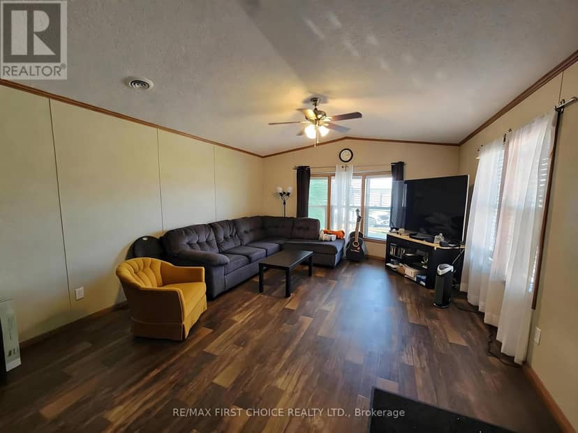 75 Coral Street, Emo, photo 3