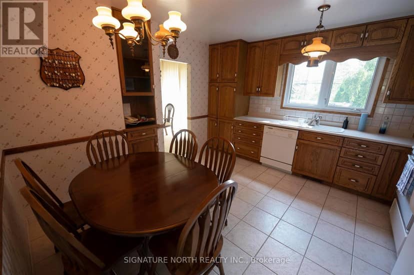 177 Whalen Street — photo 11 of 40