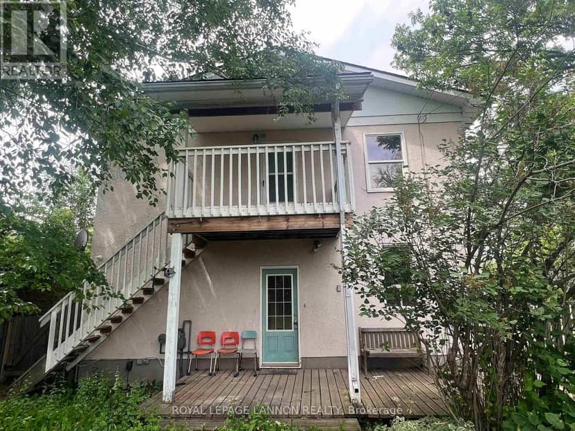 213-215 Gorrie Street, Atikokan, photo 3