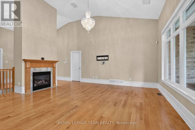 201 Trailgate Street — photo 10 of 39