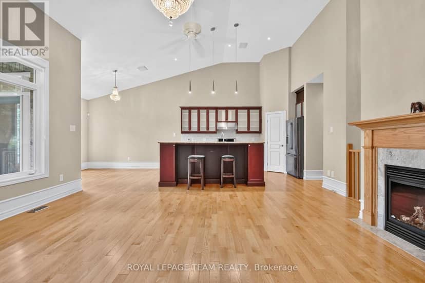201 Trailgate Street — photo 11 of 39
