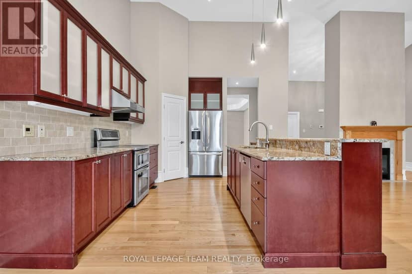201 Trailgate Street — photo 13 of 39