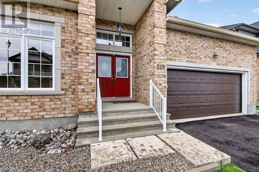 201 Trailgate Street — photo 2 of 39