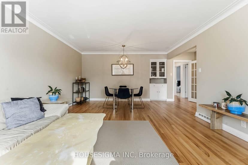 1047 Richard Avenue — photo 11 of 40
