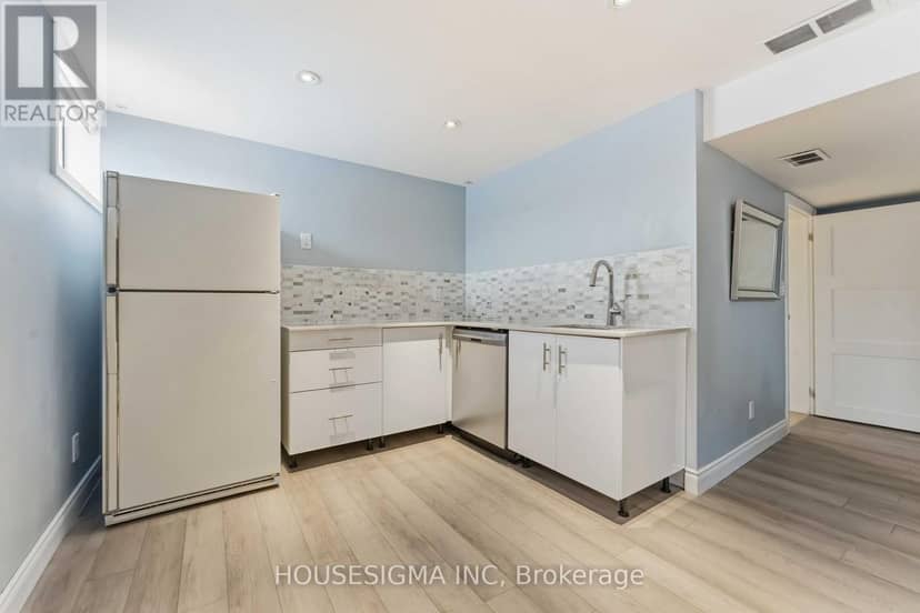 1047 Richard Avenue — photo 34 of 40