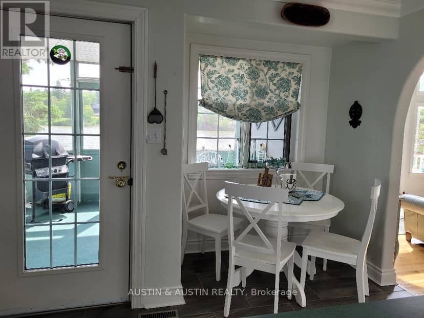 227 West River Road — photo 10 of 25