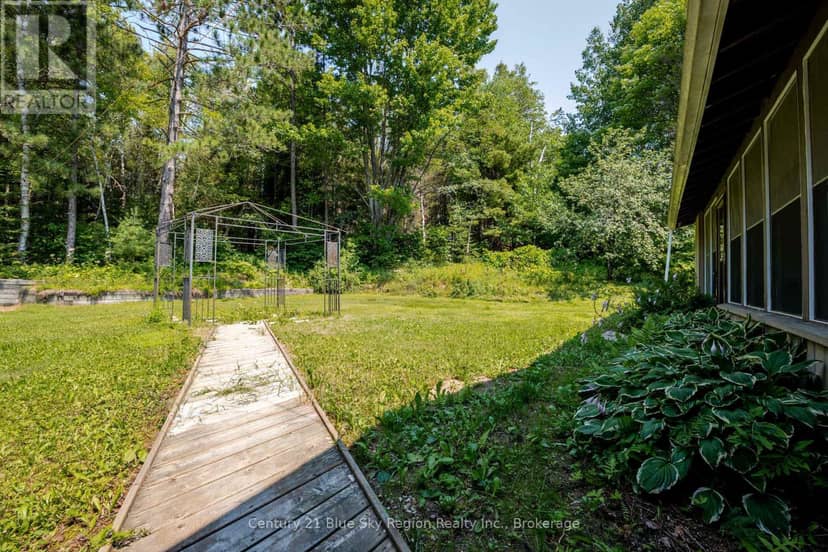 1351 Village Road — photo 34 of 40