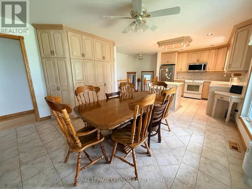 111 Woodcrest Drive — photo 3 of 37