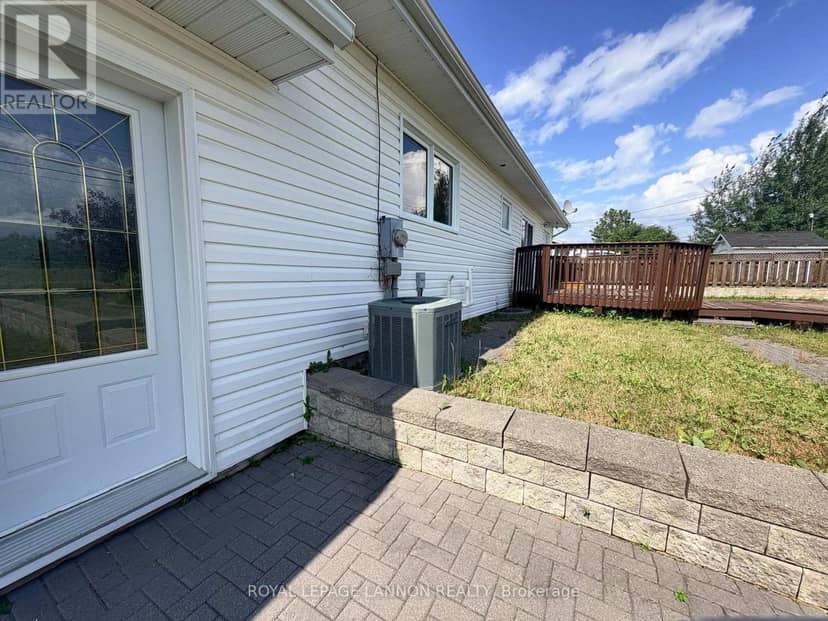 111 Woodcrest Drive — photo 33 of 37