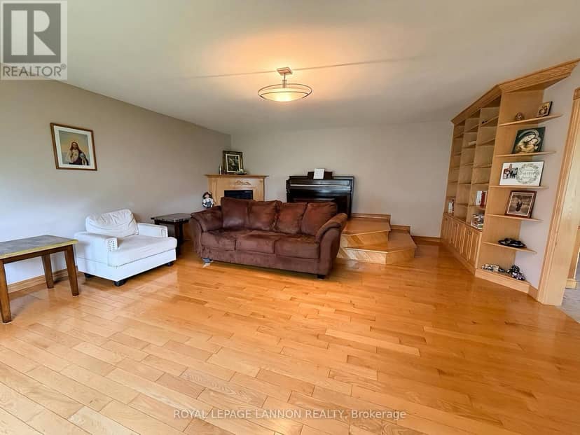 111 Woodcrest Drive — photo 13 of 37