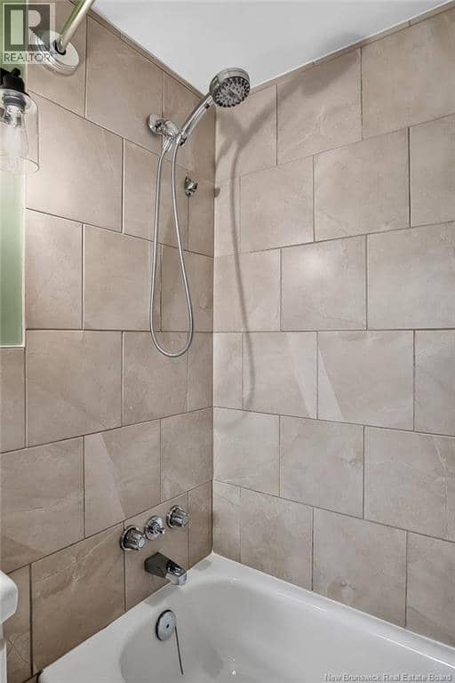 290 Tower Street — photo 35 of 40