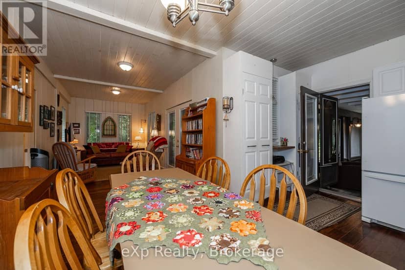 127 Paisley Drive — photo 35 of 40