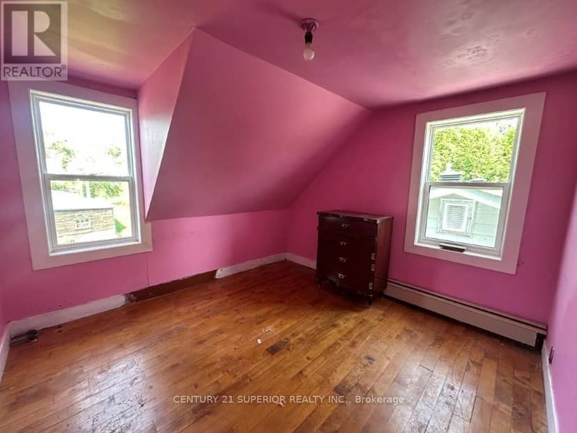 161 Bell Street — photo 21 of 40