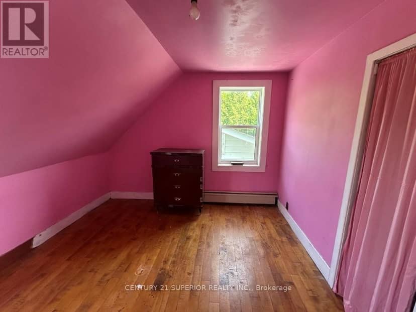 161 Bell Street — photo 22 of 40