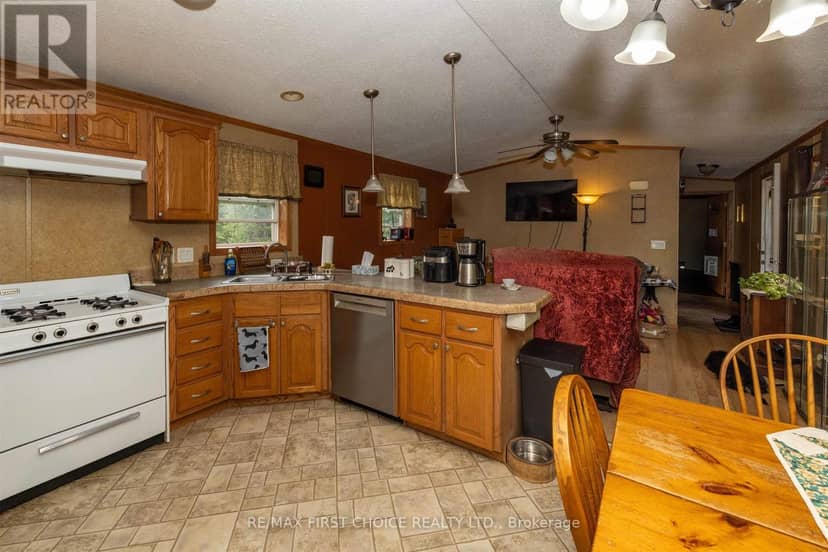 200 Captain Road — photo 11 of 40