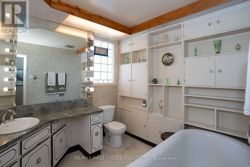 43 Summit Avenue — photo 33 of 40