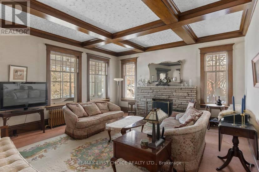 43 Summit Avenue — photo 12 of 40