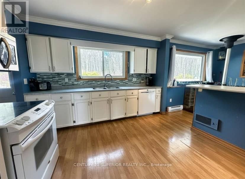 16 Terrace Heights Drive — photo 16 of 40