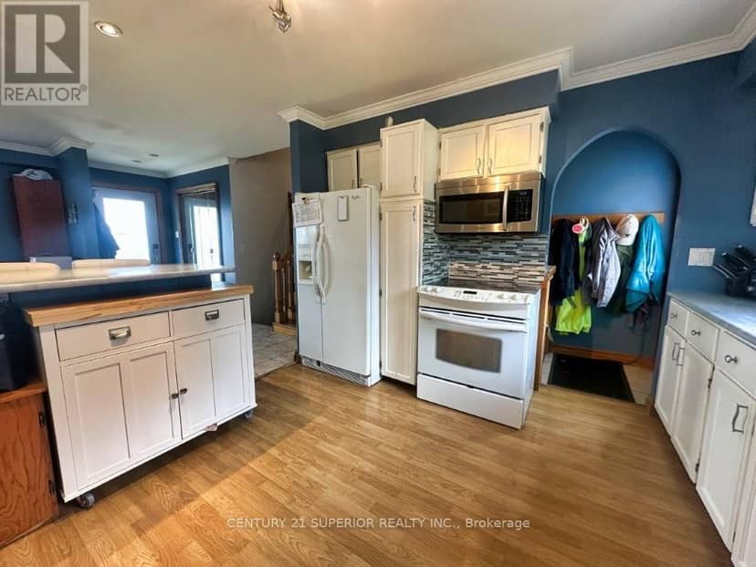 16 Terrace Heights Drive — photo 17 of 40