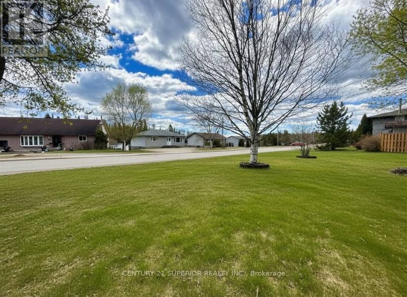 16 Terrace Heights Drive, Terrace Bay, photo 3