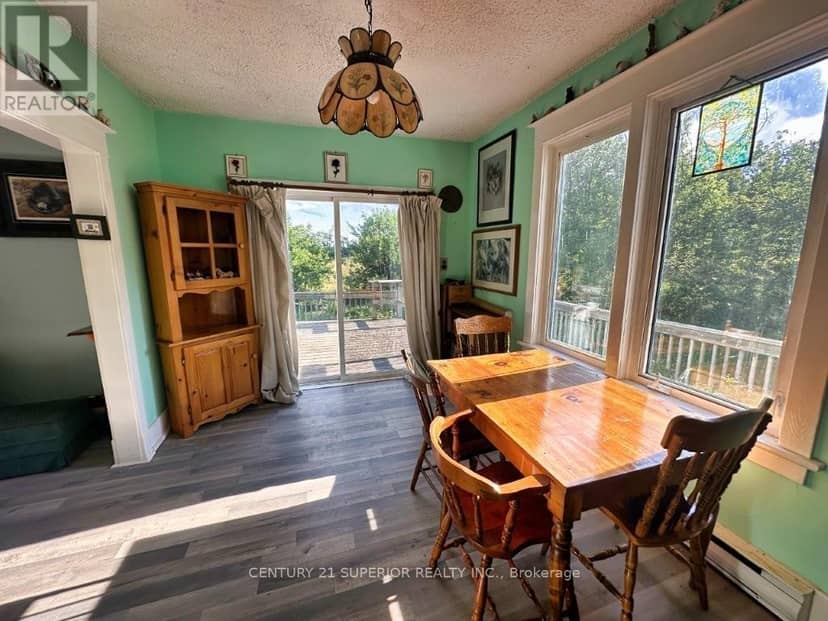 353 Spring Creek Drive — photo 15 of 40