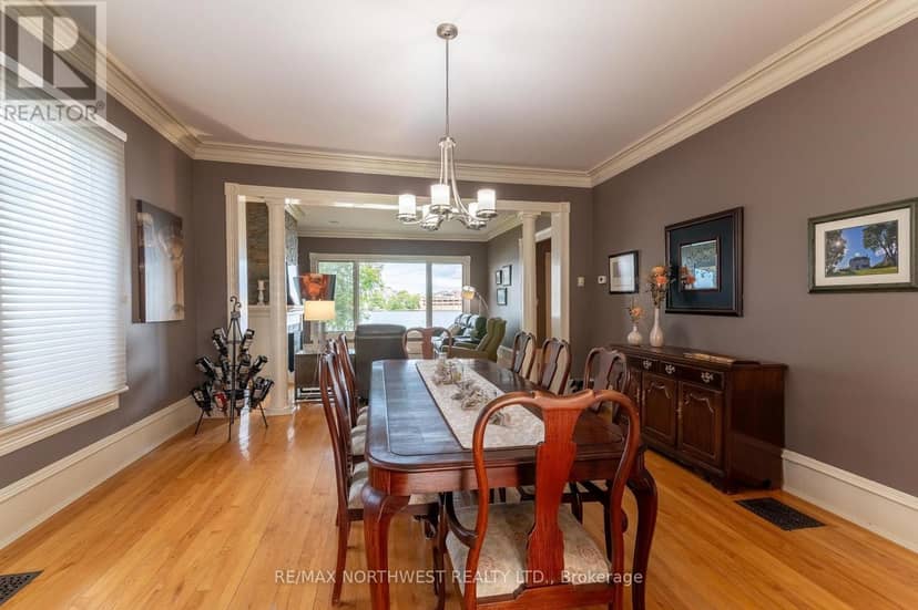 3 Sylvan Street — photo 8 of 32