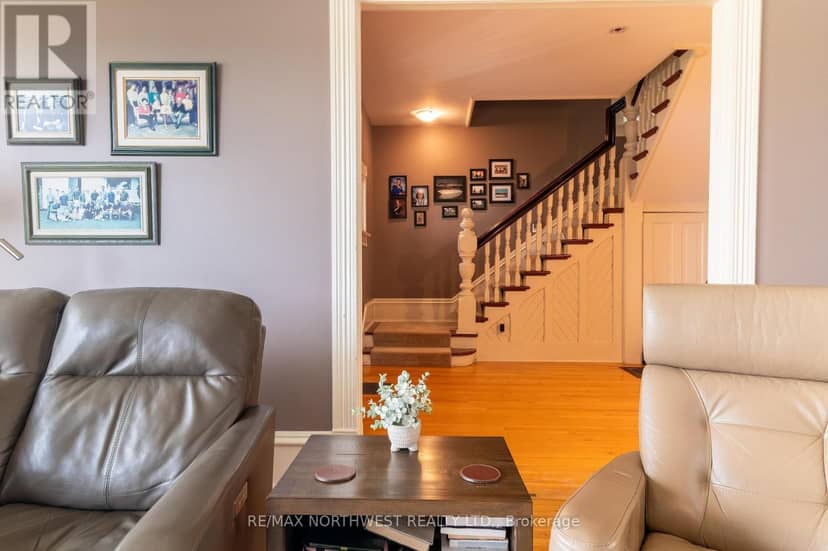 3 Sylvan Street — photo 13 of 32