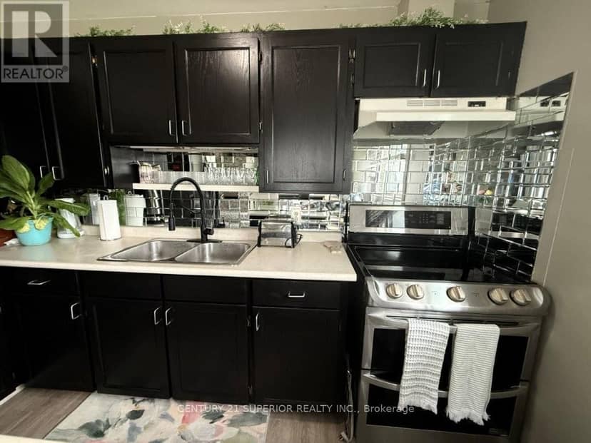 114 Northwood Drive — photo 12 of 34