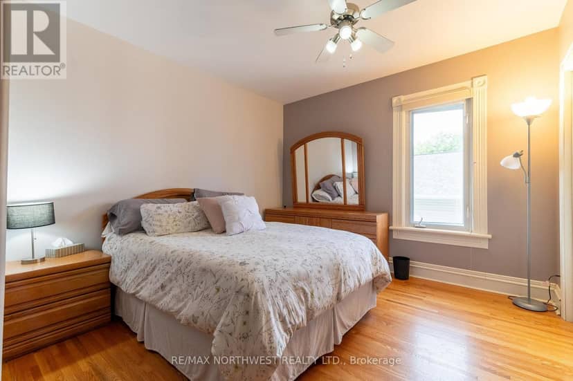 3 Sylvan Street — photo 18 of 32