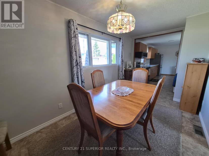 1 Laurier Ave, Terrace Bay, photo 6