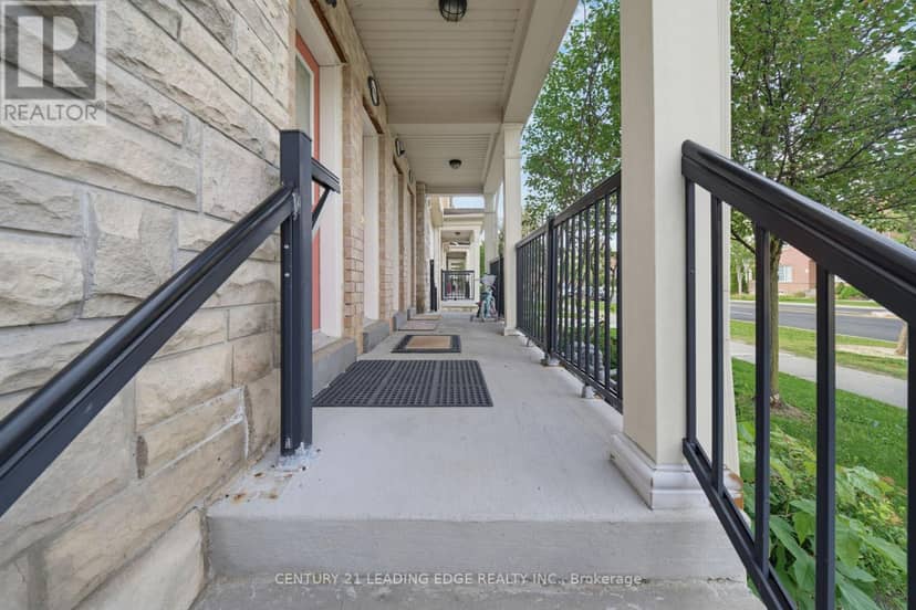 2179 Bur Oak Avenue, Markham, photo 2