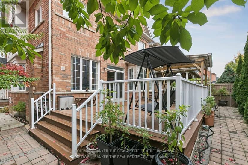 768 Millard Street E — photo 4 of 38