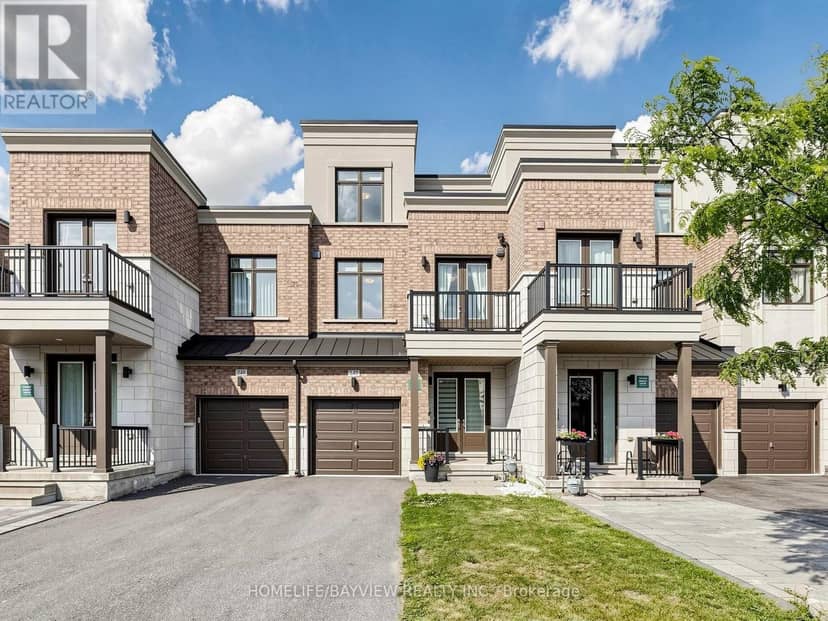240 Elyse Court, Aurora