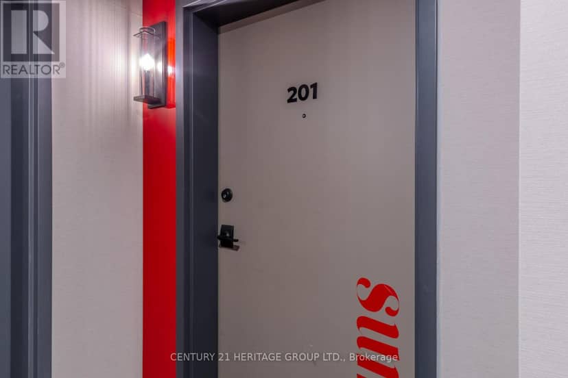 201 - 10 Culinary Lane — photo 28 of 28