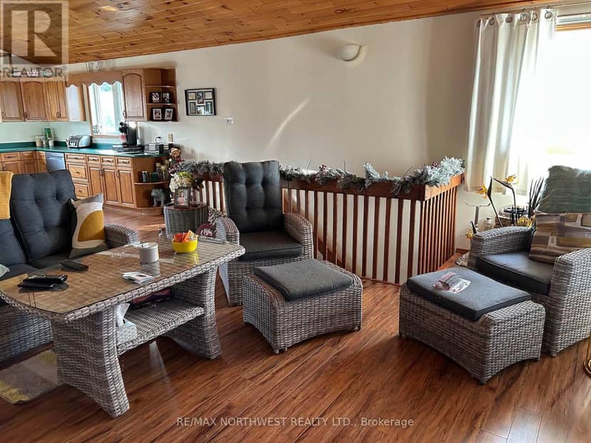 1829 Highway 17 West — photo 18 of 40