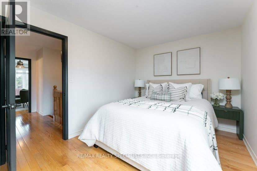 3 - 1115 Haig Boulevard — photo 29 of 40