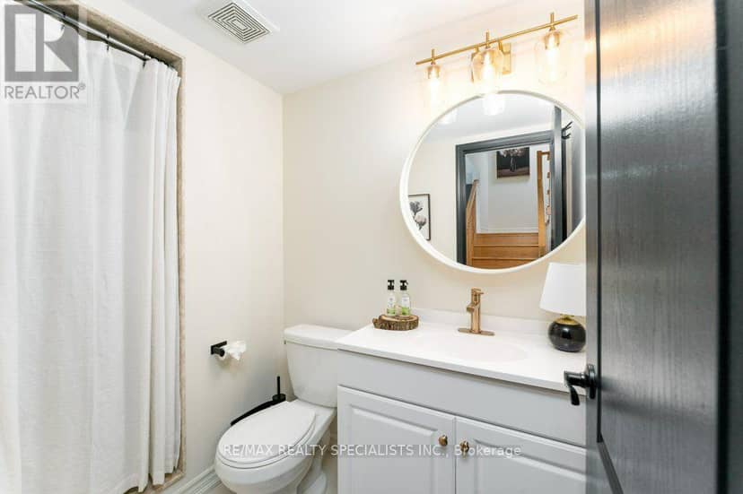 3 - 1115 Haig Boulevard — photo 5 of 40