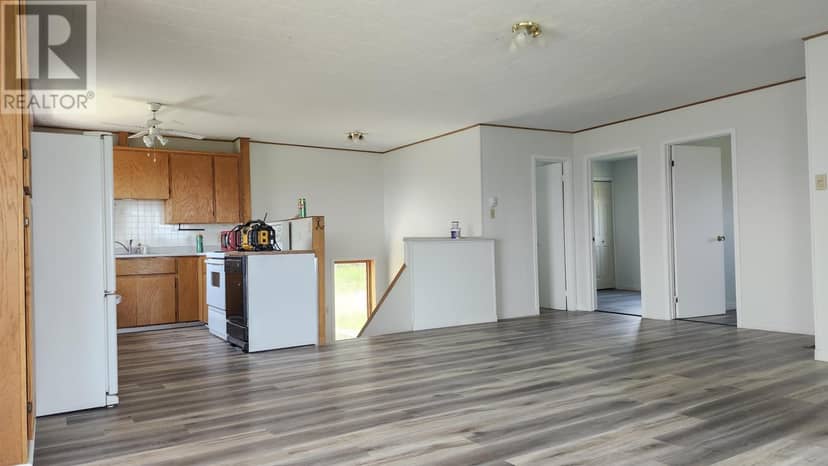 639 St. Andrews Point Road — photo 14 of 34