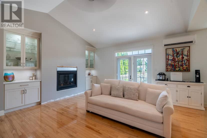 50 GOLF VIEW Drive — photo 10 of 24