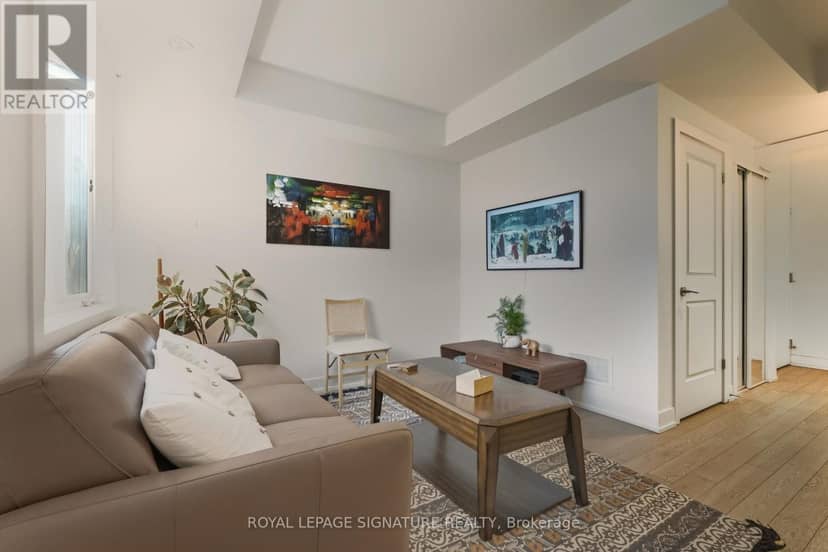 227 - 1062 Douglas McCurdy Common — photo 12 of 38