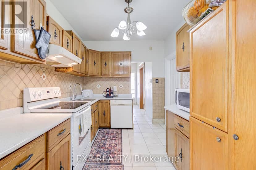444 Maybank Avenue — photo 8 of 31