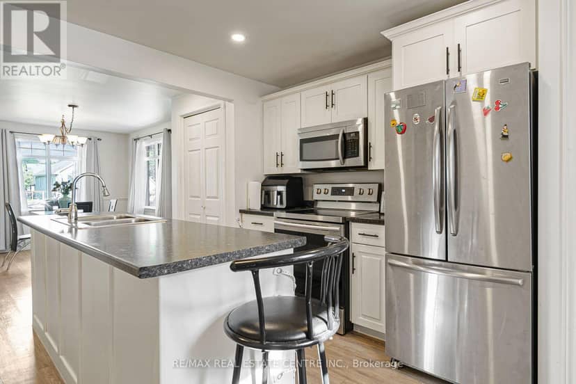 24 Park Street — photo 12 of 40