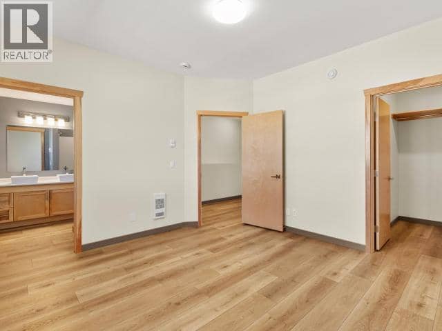 11 Alert Avenue — photo 15 of 18
