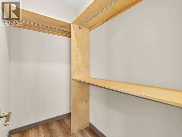 11 Alert Avenue — photo 18 of 18