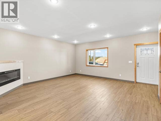11 Alert Avenue — photo 6 of 18