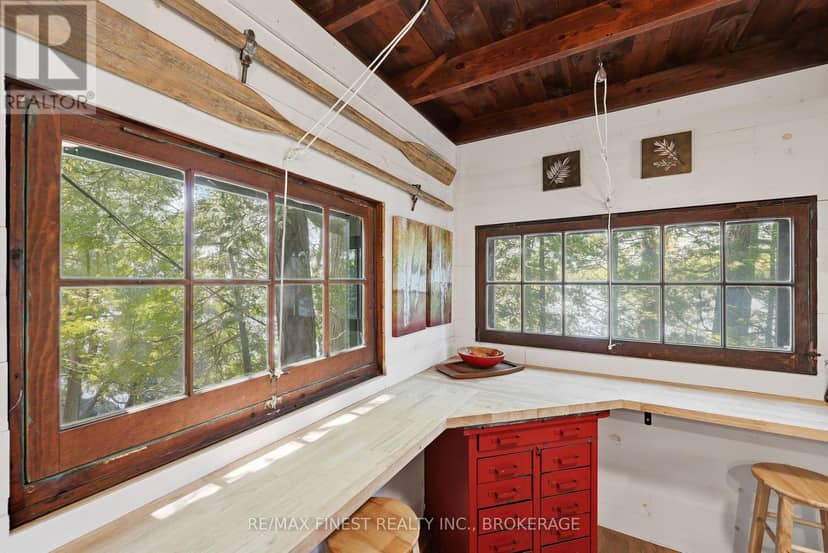 20800 Horseshoe Island — photo 15 of 40