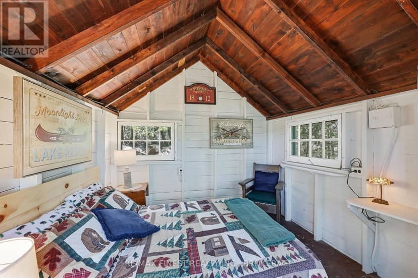 20800 Horseshoe Island — photo 36 of 40