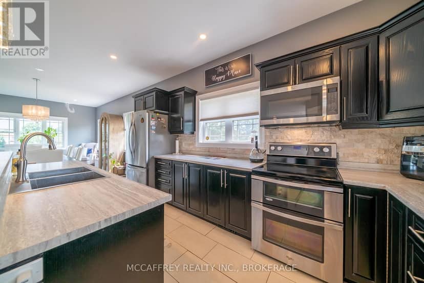 2572 Blessington Road — photo 13 of 40